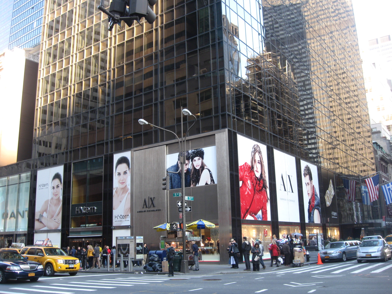 Resultado de imagem para 5th avenue new york